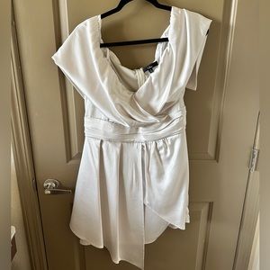 White lulus dress